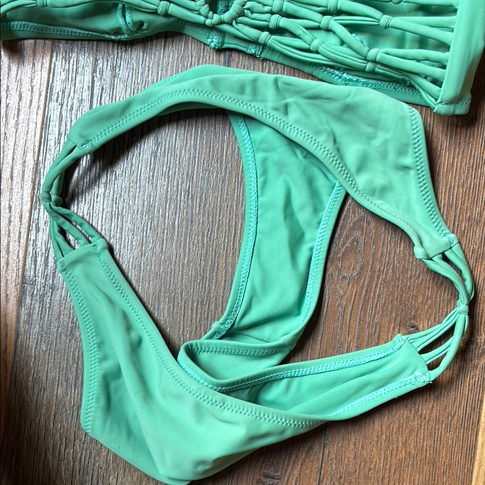 Green Bikini Set - image 4